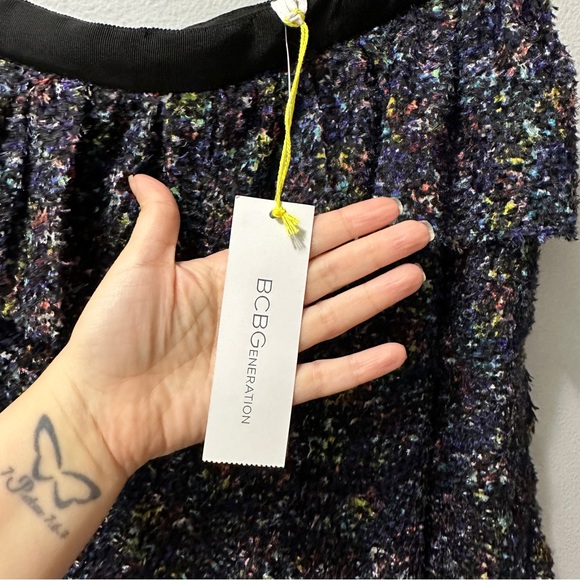 BCBG Generation Peplum Tweed Summer Shorts - Picture 7 of 10